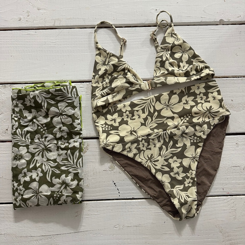 Acacia Swimwear Huahine Women’s suit